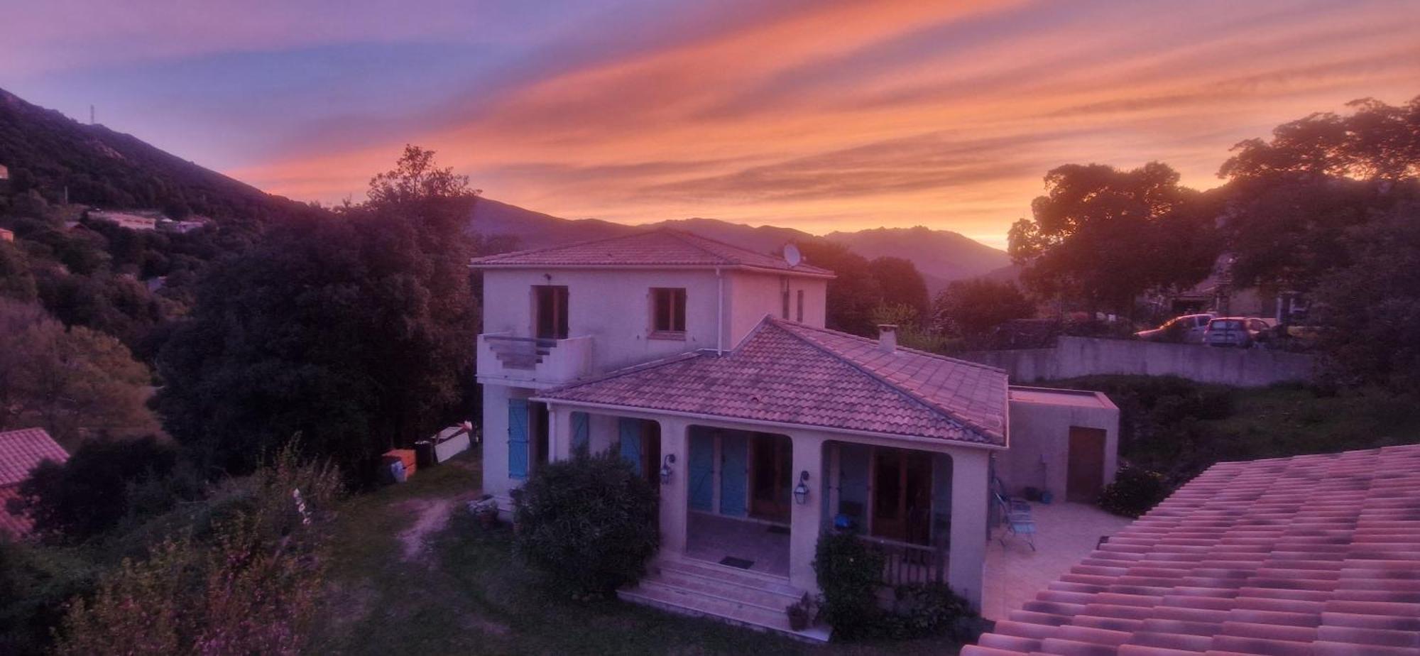 Mare E Monti Chez Thomas Et Magali Bed & Breakfast Vico Luaran gambar